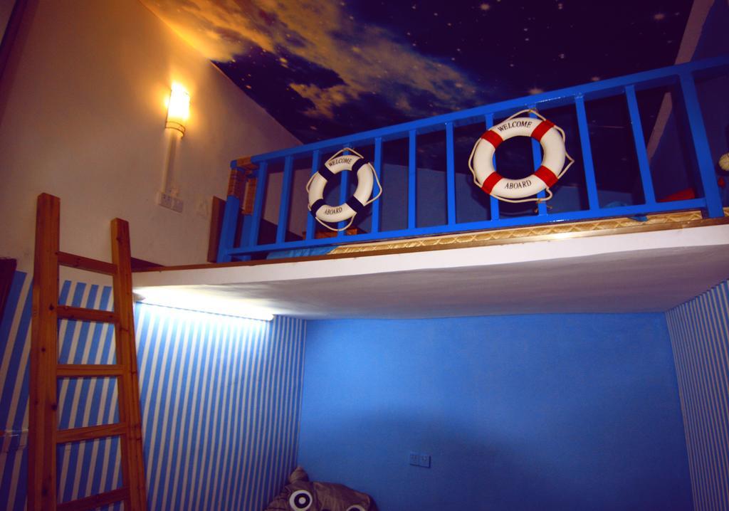 Lan Shan Chu Youth Hostel Yangshuo Exterior photo