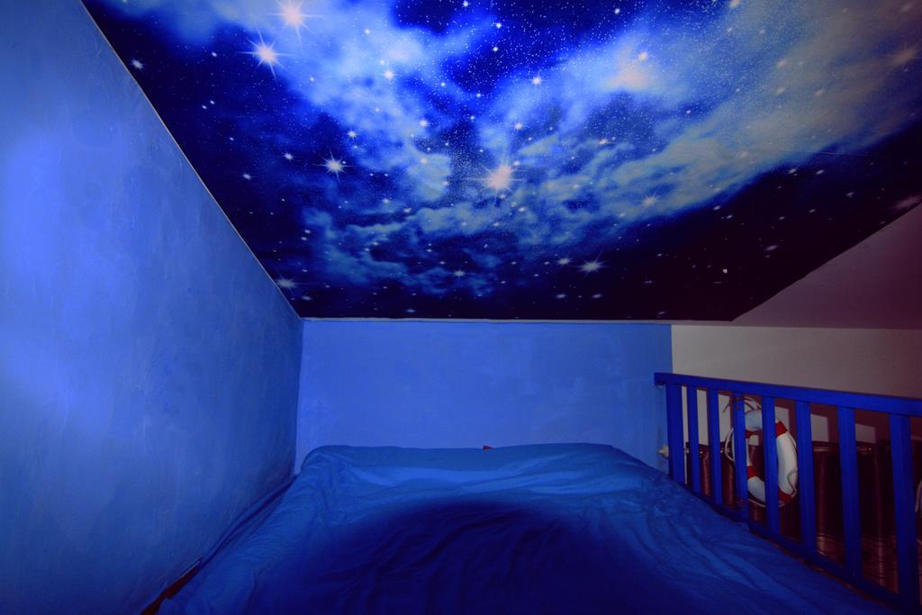 Lan Shan Chu Youth Hostel Yangshuo Room photo